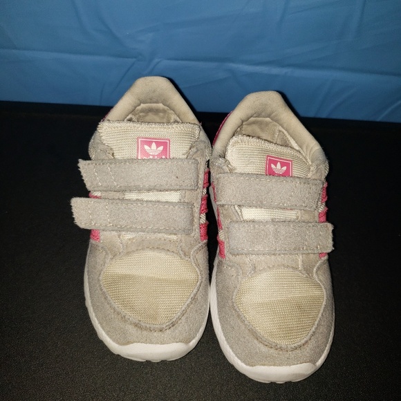 Adidas Shoes Trainers Size 7 Toddler Sneakers Euc Poshmark